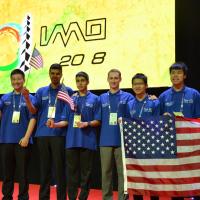 USA gewinnen Internationale Mathematik-Olympiade! Eine Goldmedaille an Jonas Walter (D)!